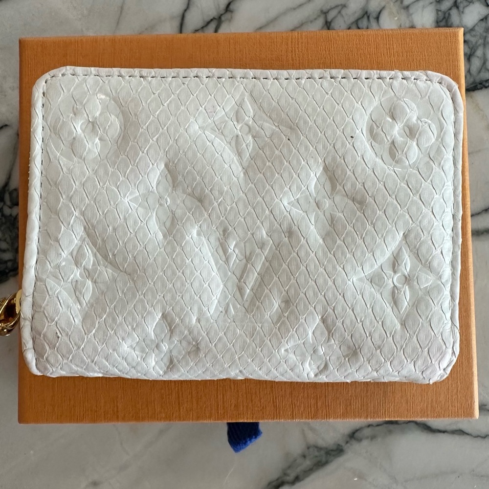 RARE 2023 collection Louis Vuitton wallet padlock monogram Embossed white python